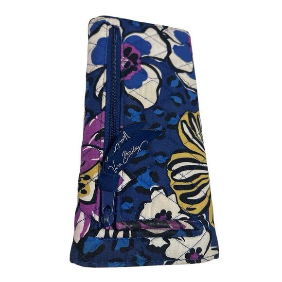 Vera Bradley Trifold Organizer Wallet African Violet retired pattern - Picture 3 of 6